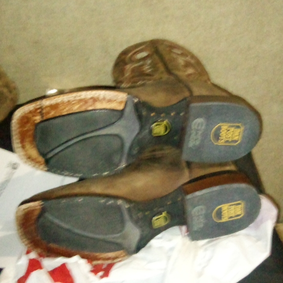 Dan Post Boots Boot Barn, 8,1/2 brown, 42&1/2 inches tall - Picture 3 of 6